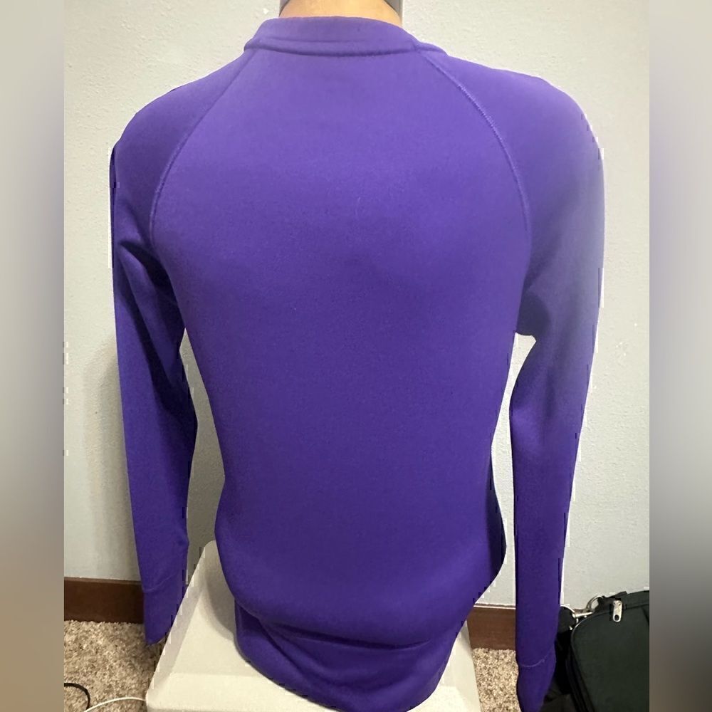 Nike ThermaFit Womens Small Purple Sweatshirt - Picture 3 of 7